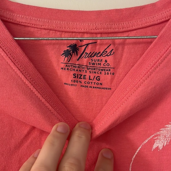 womens pink beach tshirt - Picture 3 of 3